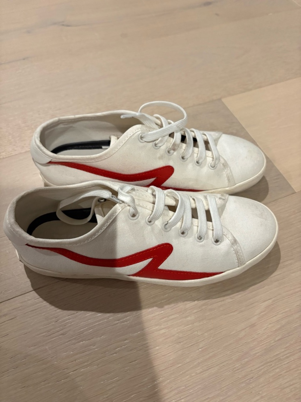 Women’s Rag and Bone red and white canvas sneakers size 37